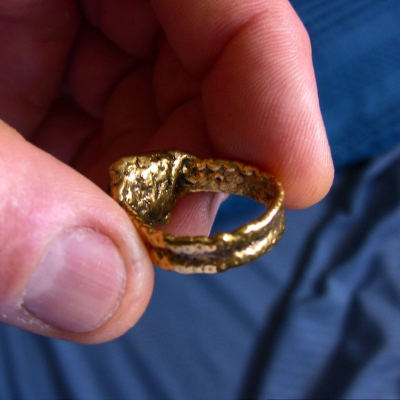 Conch Pearl ring in 24K pure gold - Picture 4 of 12